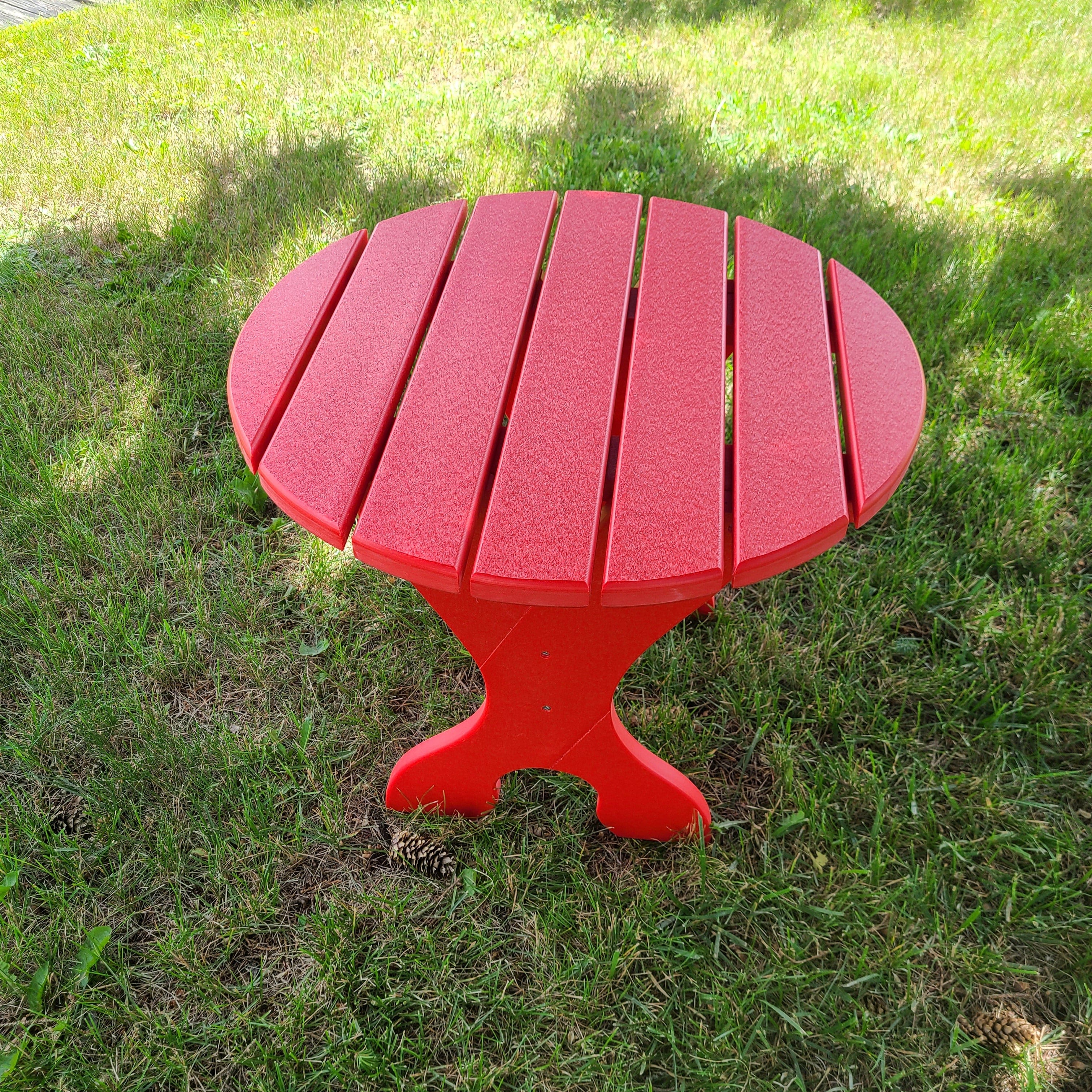Poly-Luxe Recycled Plastic 24" Round Side Table