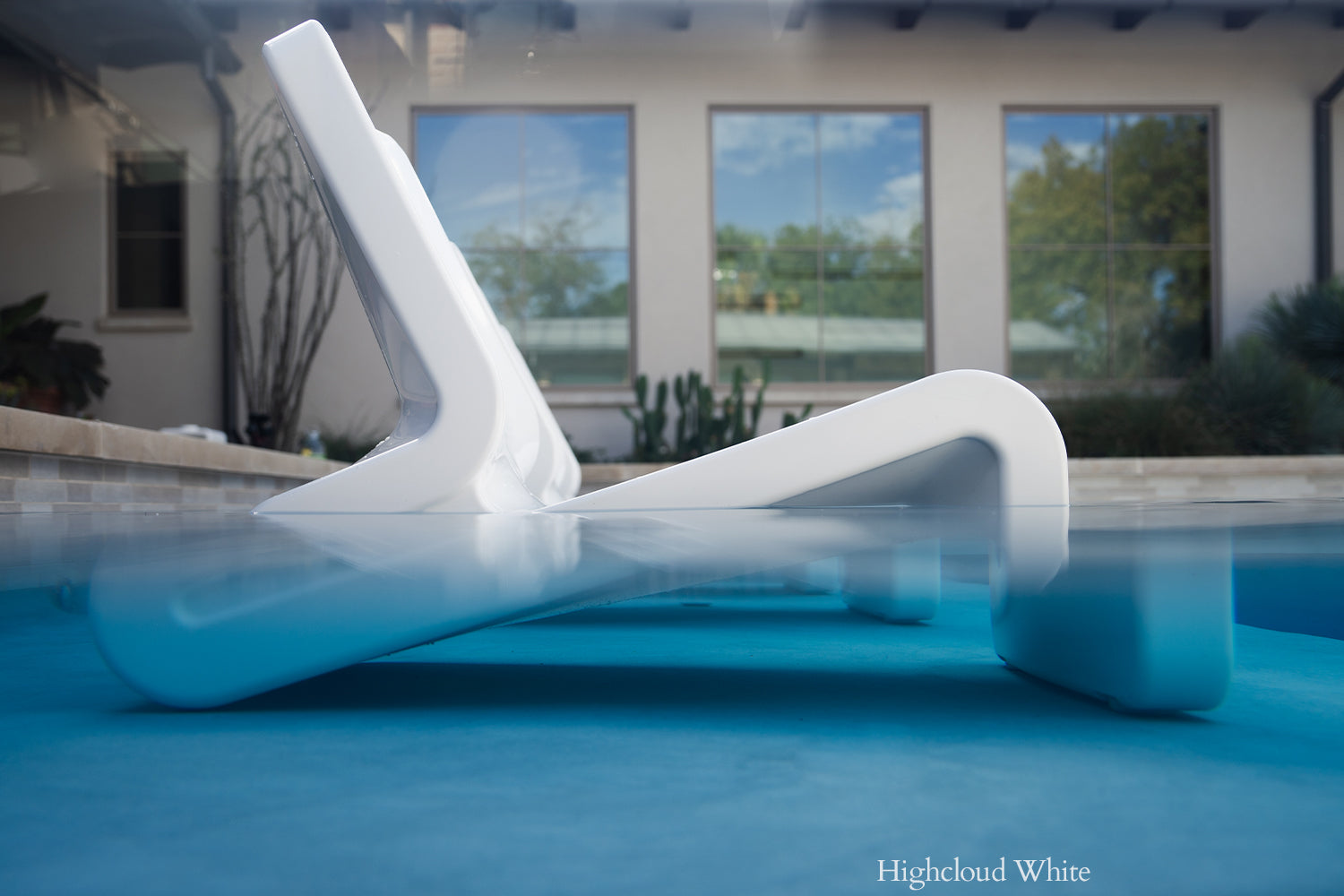 Line In-Pool Lounge Chair – Modern Outdoor Pool Chair