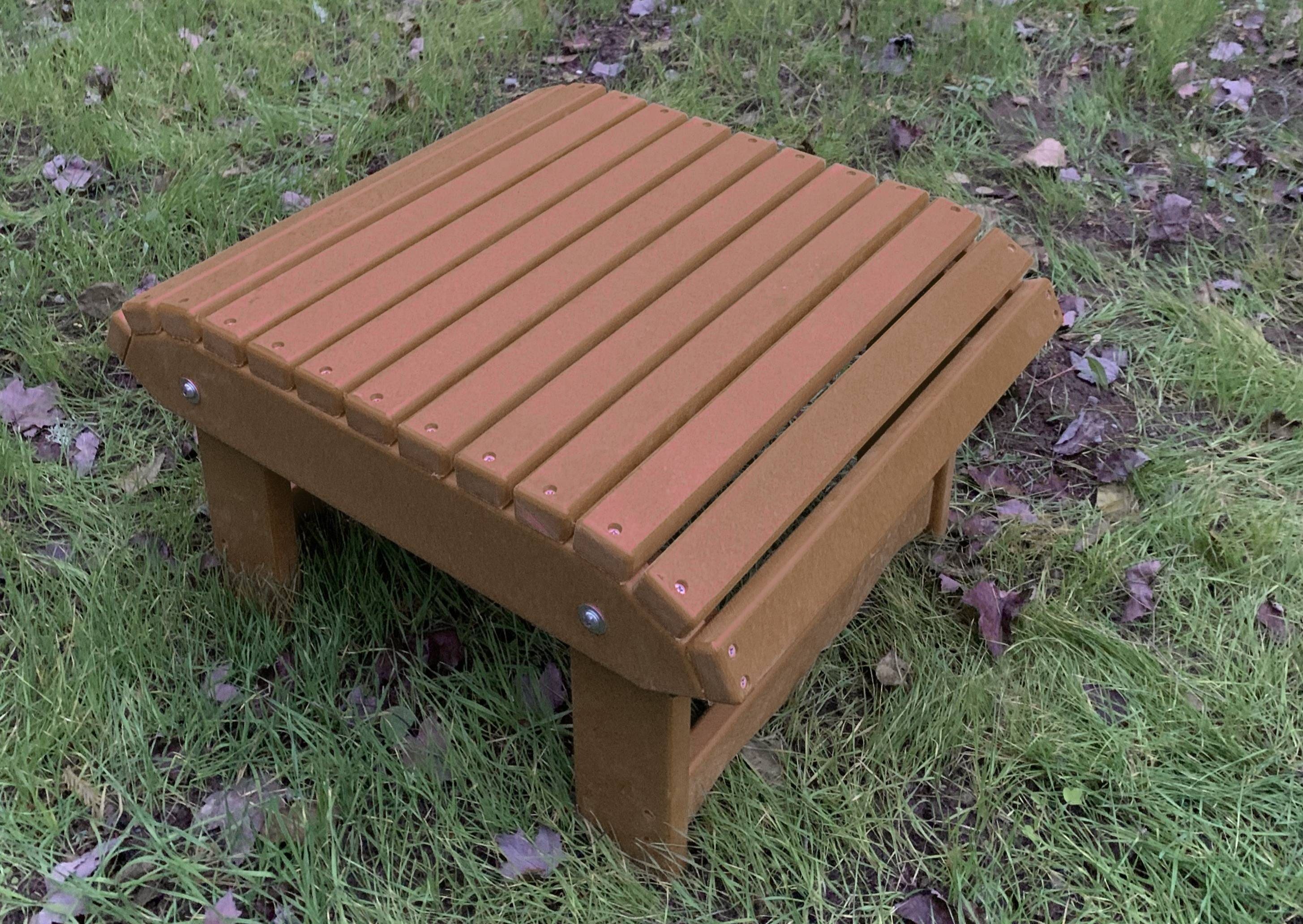 Poly-Luxe Classic  2-Position Ottoman (Standard)