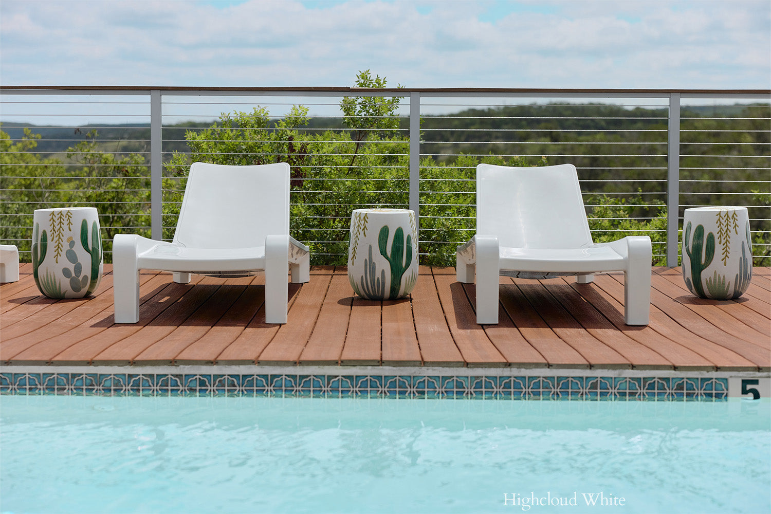 Deck Outdoor Chaise Lounge – Modern In-Pool & Patio Sun Lounger