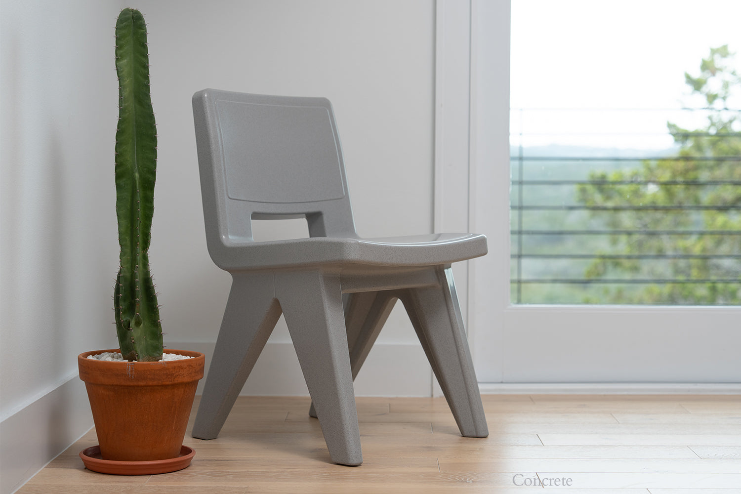 Fresco Modern Outdoor Dining Chair – Marine-Grade Polyethylene Patio Chair