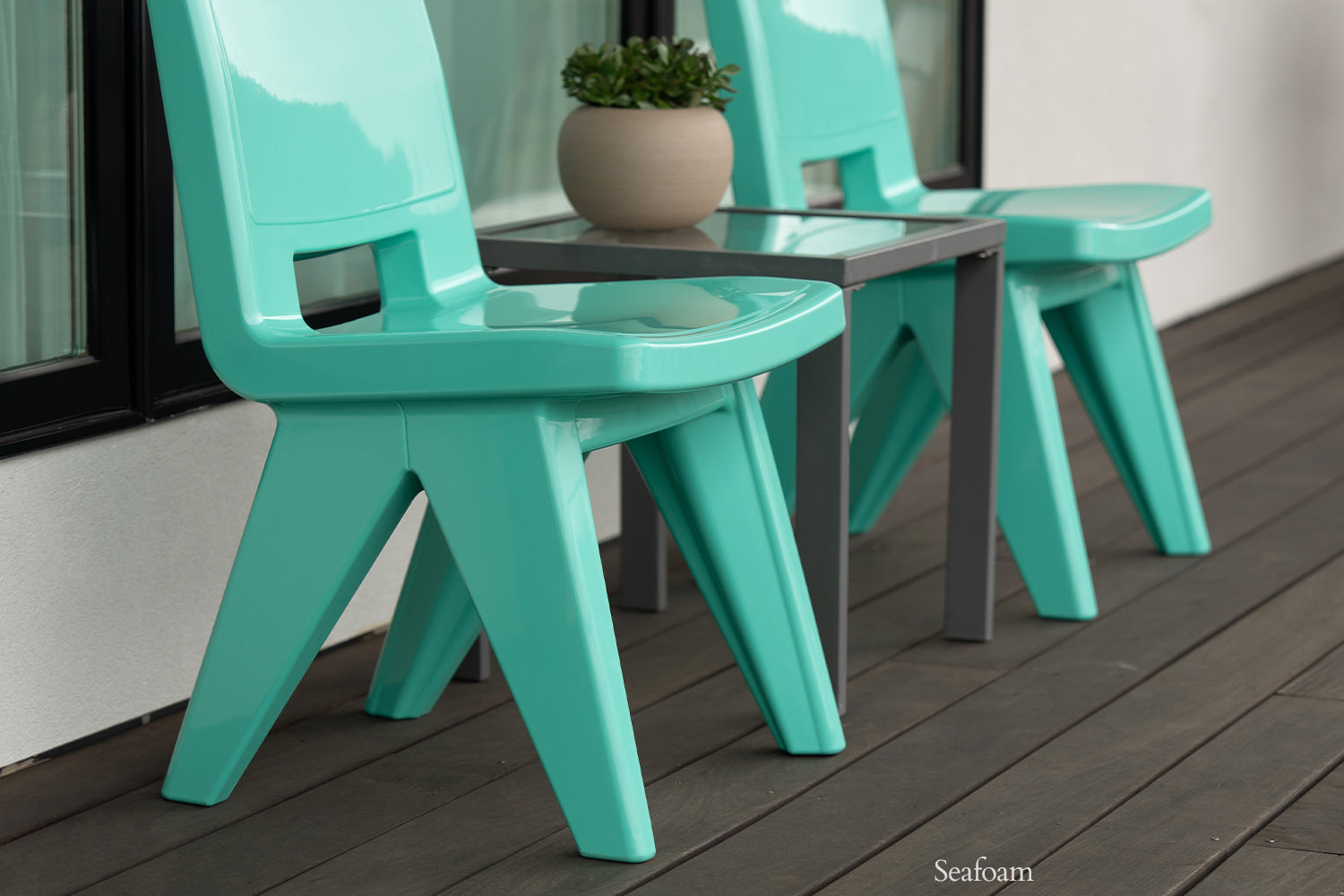 Fresco Modern Outdoor Dining Chair – Marine-Grade Polyethylene Patio Chair