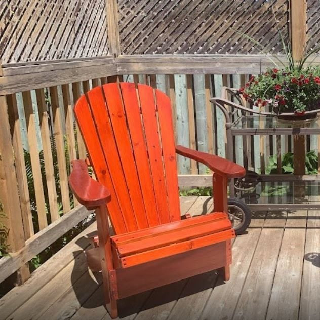 Wooden Classic Adirondack Chair (Standard)