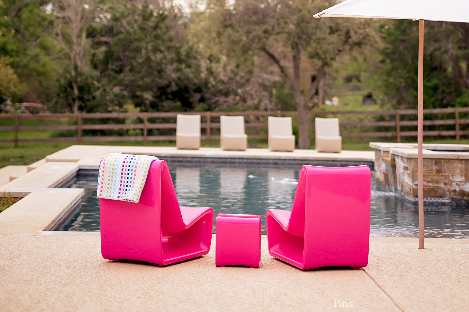 Loop Modern Outdoor Lounge Chair – In-Pool & Patio Tanning Ledge Chair