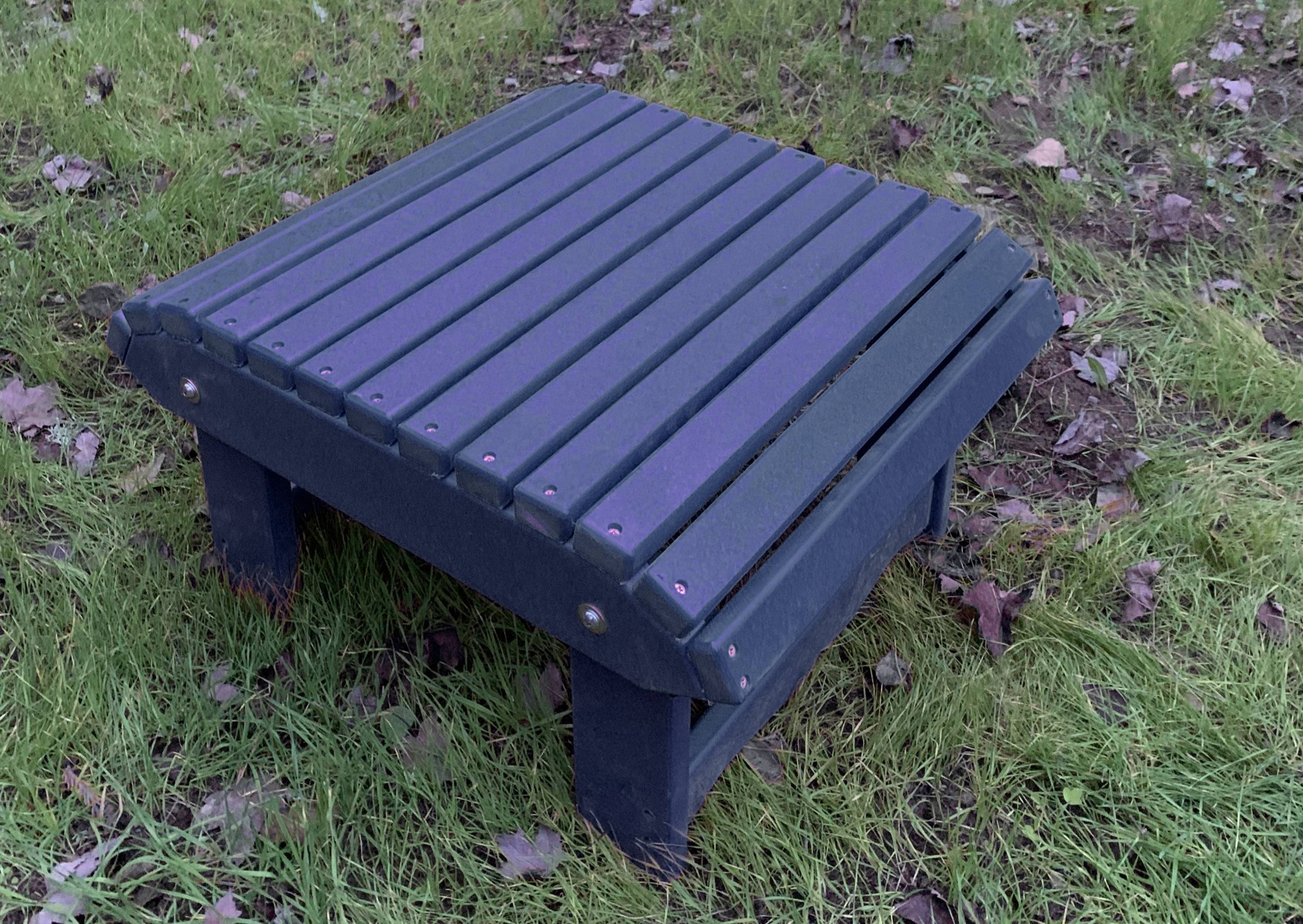 Poly-Luxe Classic  2-Position Ottoman (Standard)