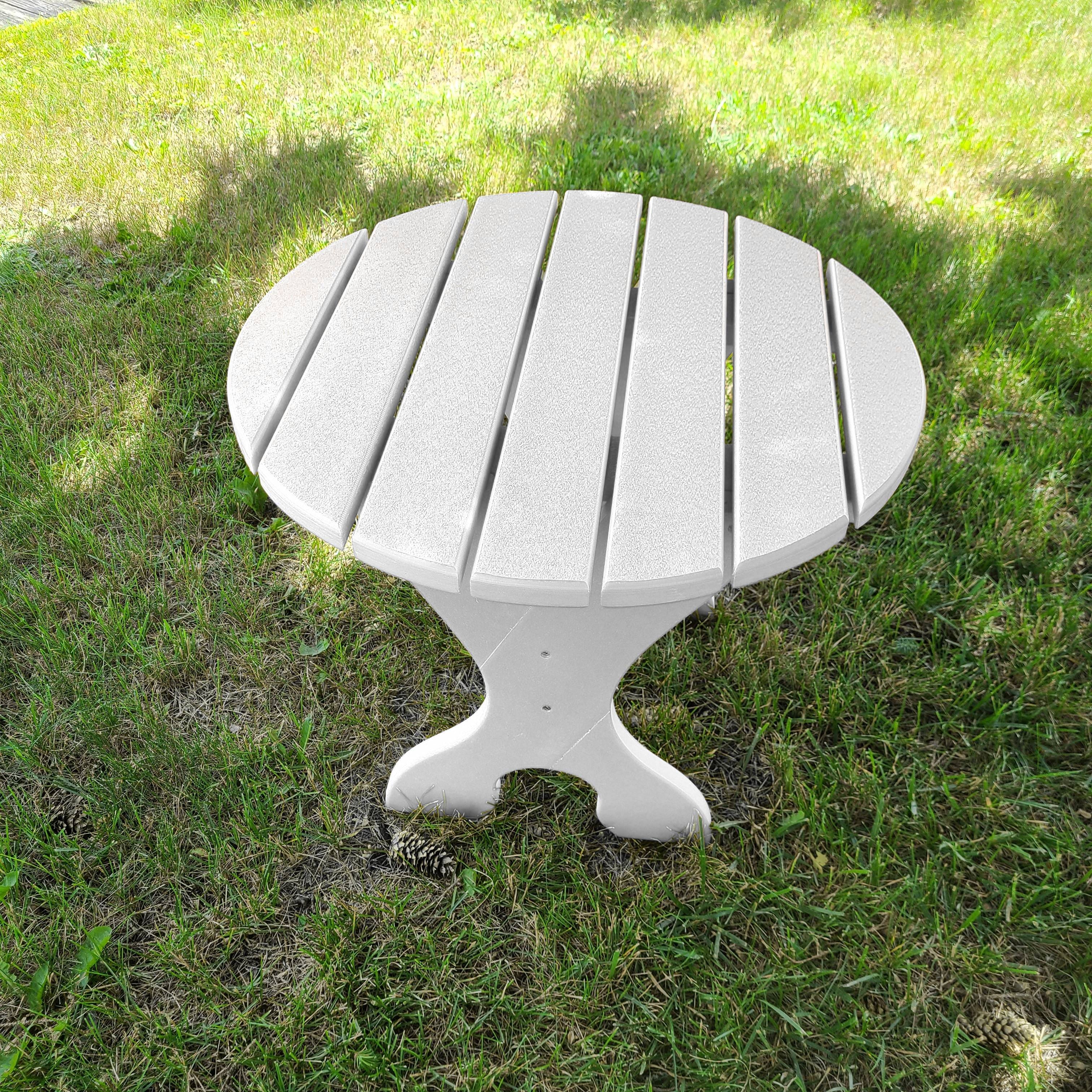 Poly-Luxe Recycled Plastic 24" Round Side Table